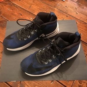 Nike Airmax Infuriate shoes